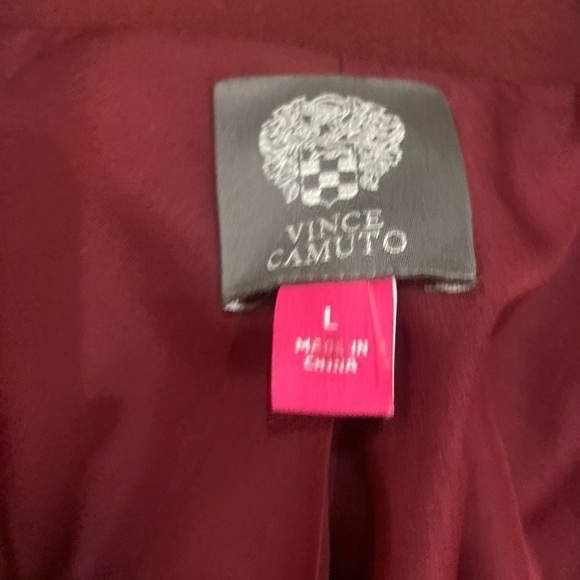Vince Camuto double breasted coat gold tone logo buttons lined merlot large - Picture 11 of 12
